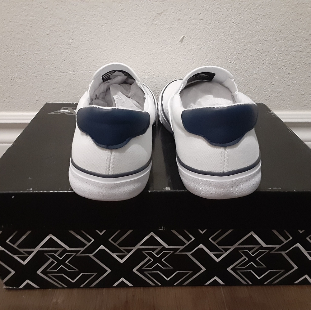 Lugz - Picture 4 of 4